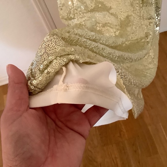 NWOT New Kate Kasin Gold Metallic Formal Gown, Size XS - Picture 10 of 14